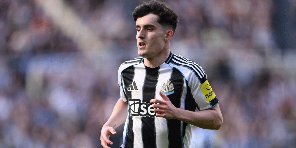 Tino Livramento Tegaskan Fokus pada Newcastle, Rumor City Diredam