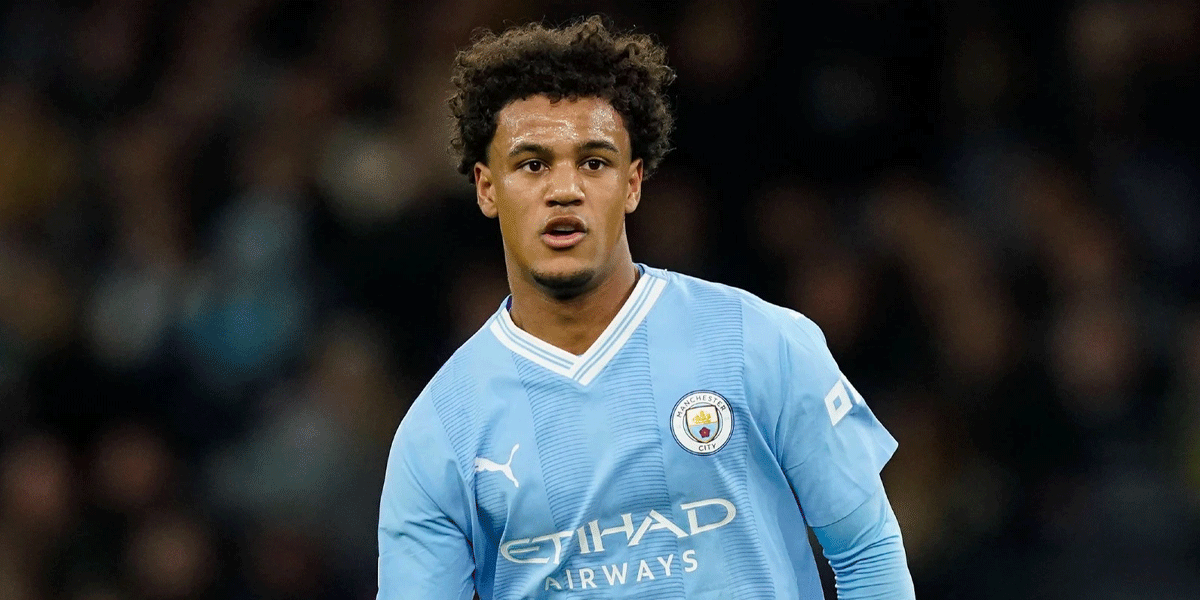 Pep Guardiola Enggan Komentari Rumor Oscar Bobb ke Dortmund