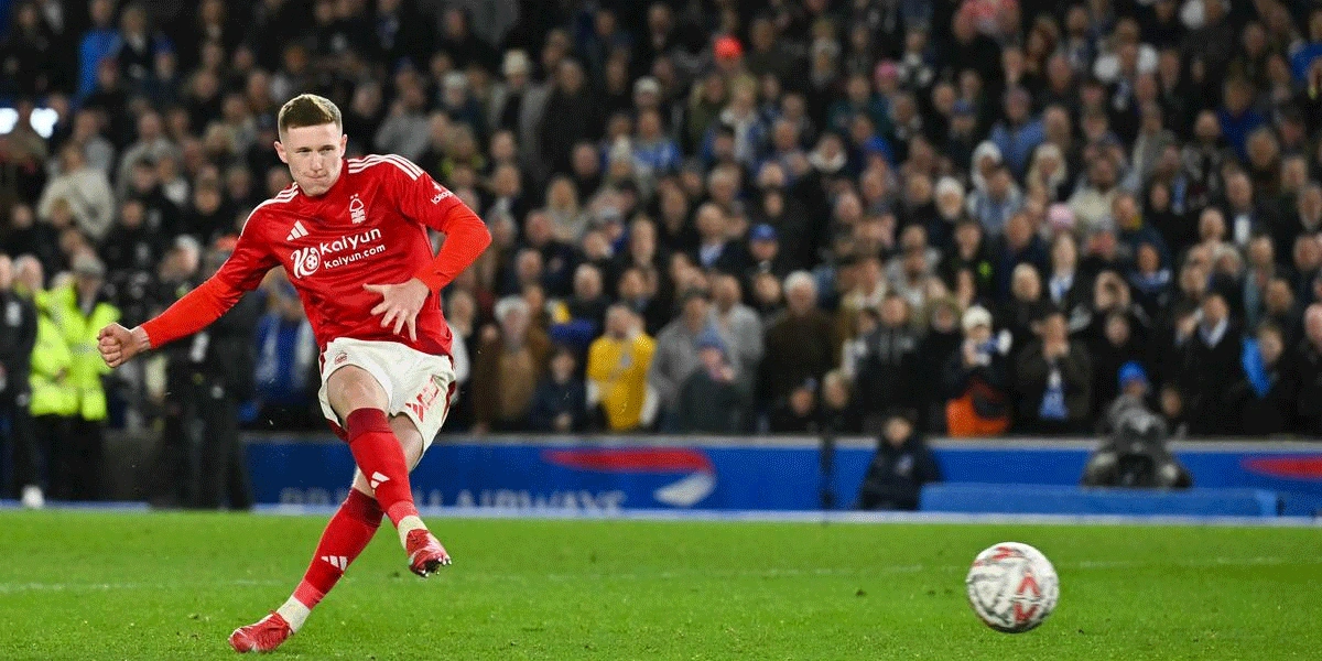 Man City Masuk Perburuan Elliot Anderson Saingi Liverpool dan MU